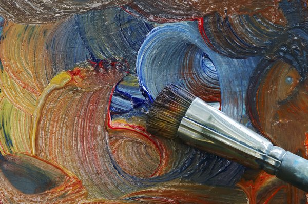 La Dame à l'éventail de Klimt : Qu'est-ce qui rend ce tableau vendu pour 99,4 millions d'euros si extraordinaire ?