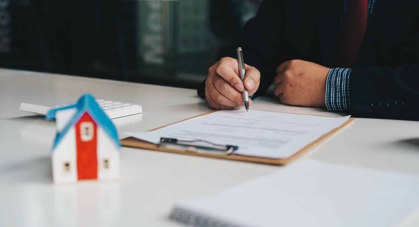 Quels sont les services proposés par Barnes Provence ?